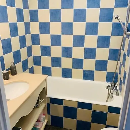 Daire Port Confort Terrasse/parking Prive